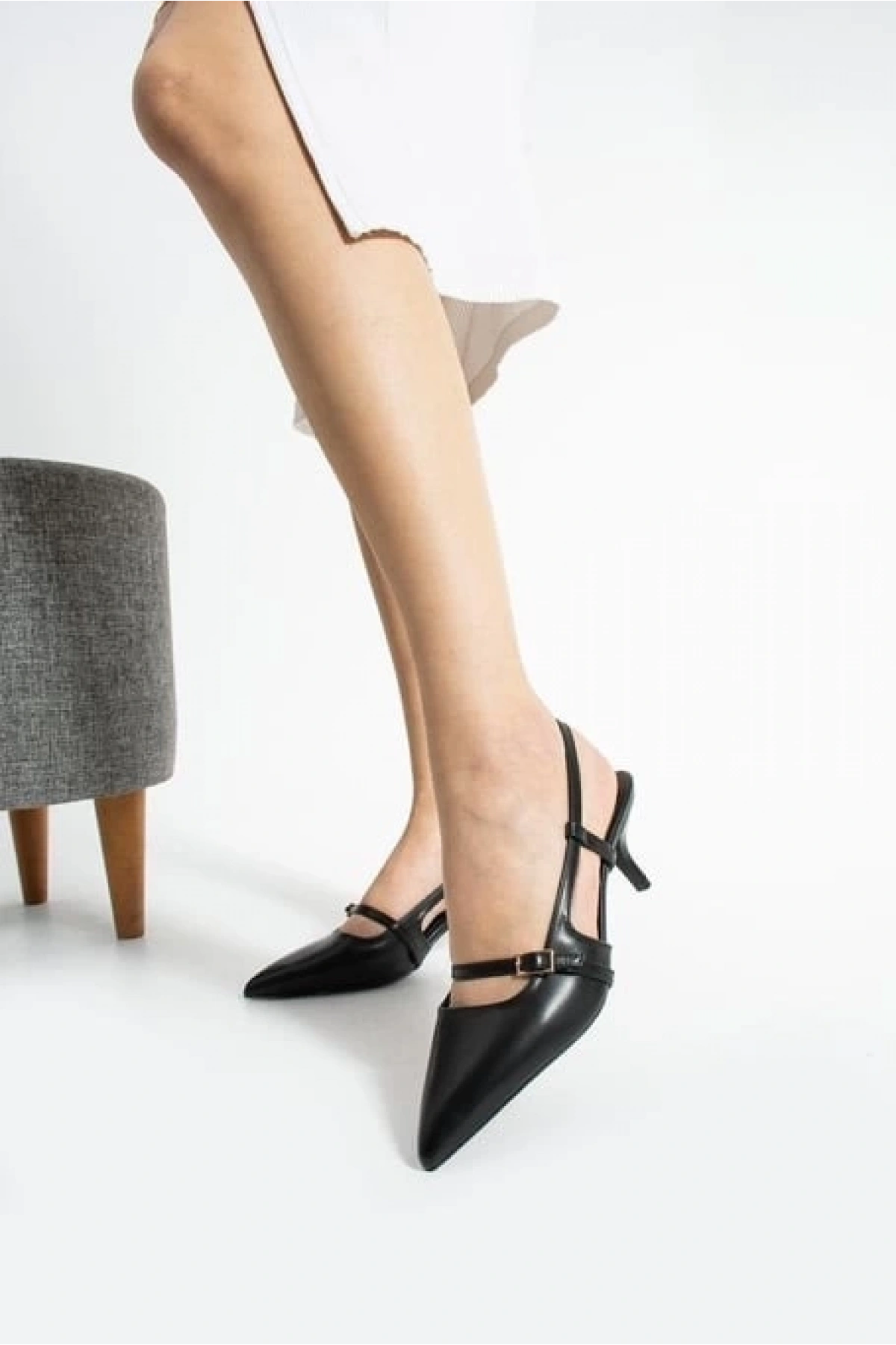 Darina Siyah Cilt Topuklu Ayakkabı