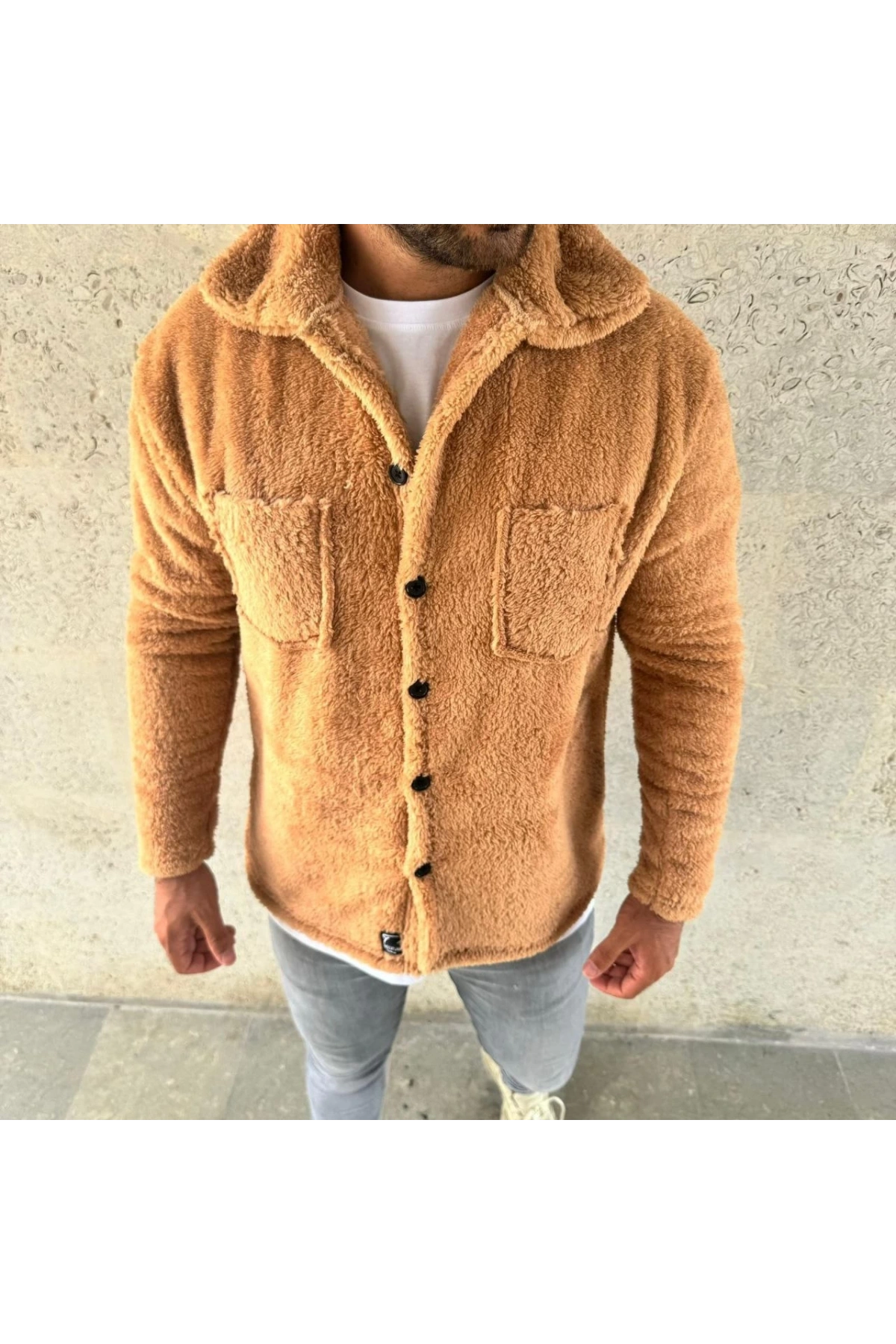 Erkek Pelüş Polar Hırka Gömlek – Yakalı, İlik Düğmeli, Göğüs Cepli, Yumuşak Dokulu Kışlık Regular Fit Rahat Günlük Model - Açık Kahve
