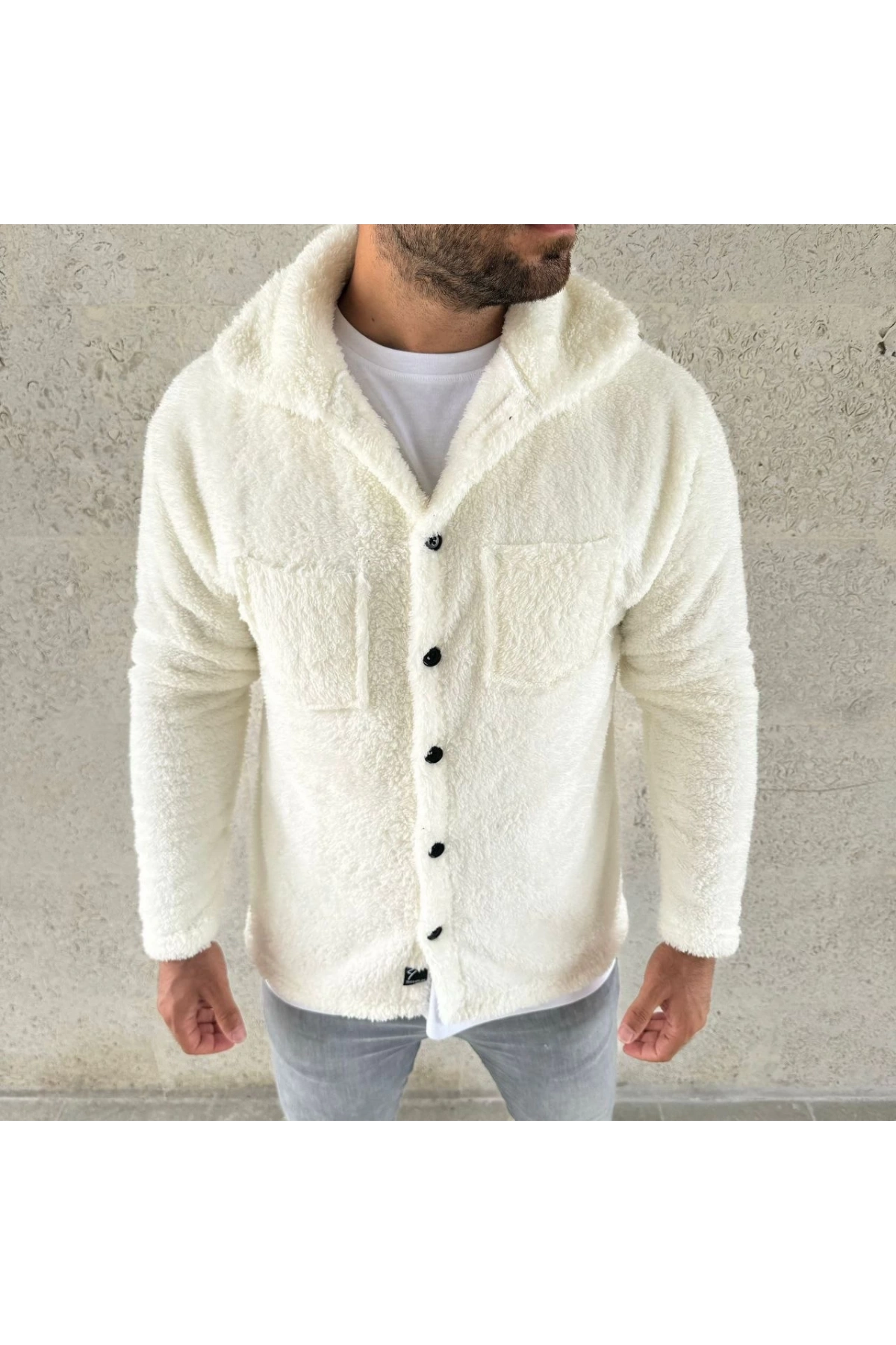 Erkek Pelüş Polar Hırka Gömlek – Yakalı, İlik Düğmeli, Göğüs Cepli, Yumuşak Dokulu Kışlık Regular Fit Rahat Günlük Model - Beyaz