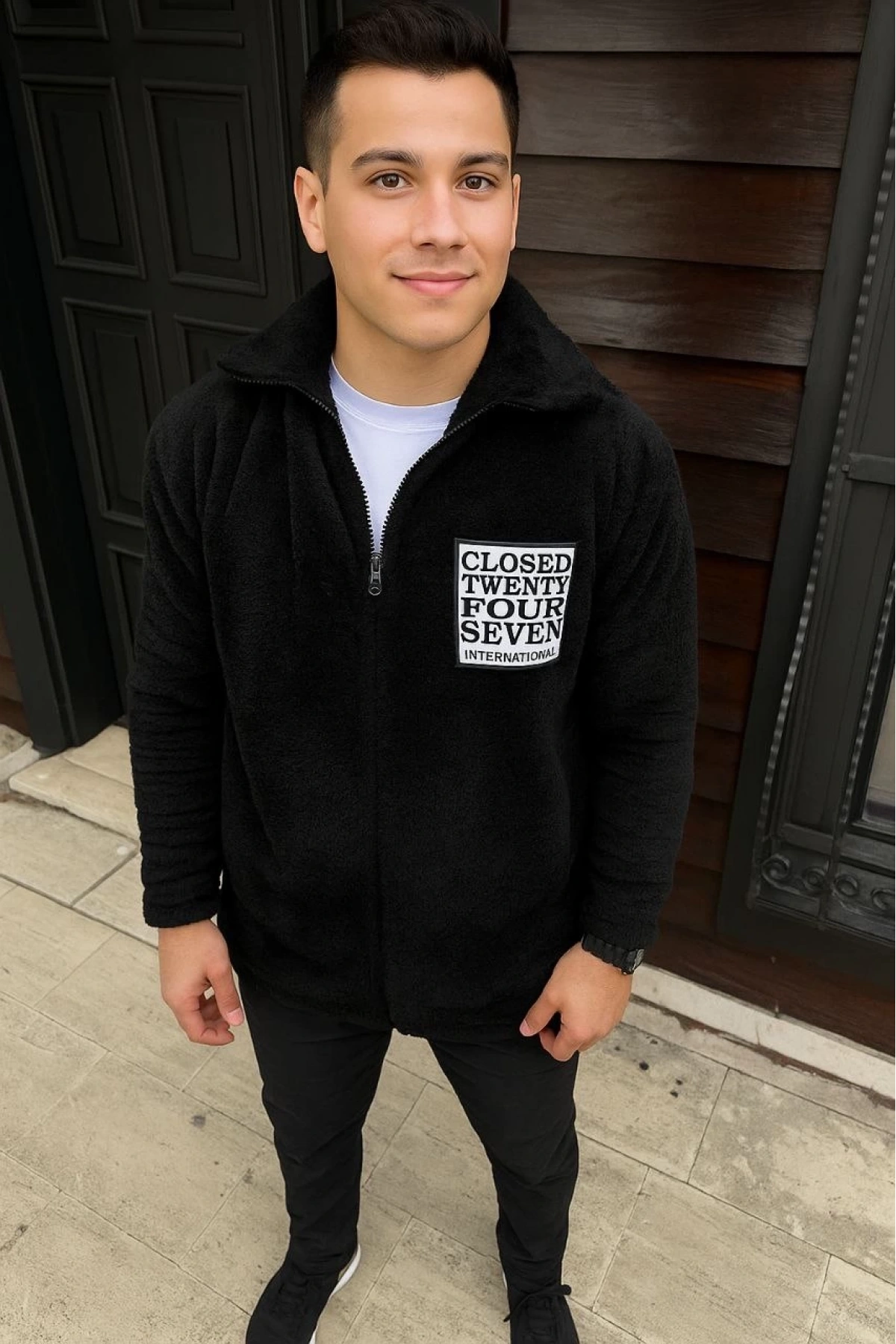 Erkek Polar Fermuarlı Sweatshirt – Kapüşonsuz, Cepli, Yumuşak Dokulu, Oversize Rahat Kalıp, Kışlık Sıcak Tutan Fermuarlı Üst - Siyah