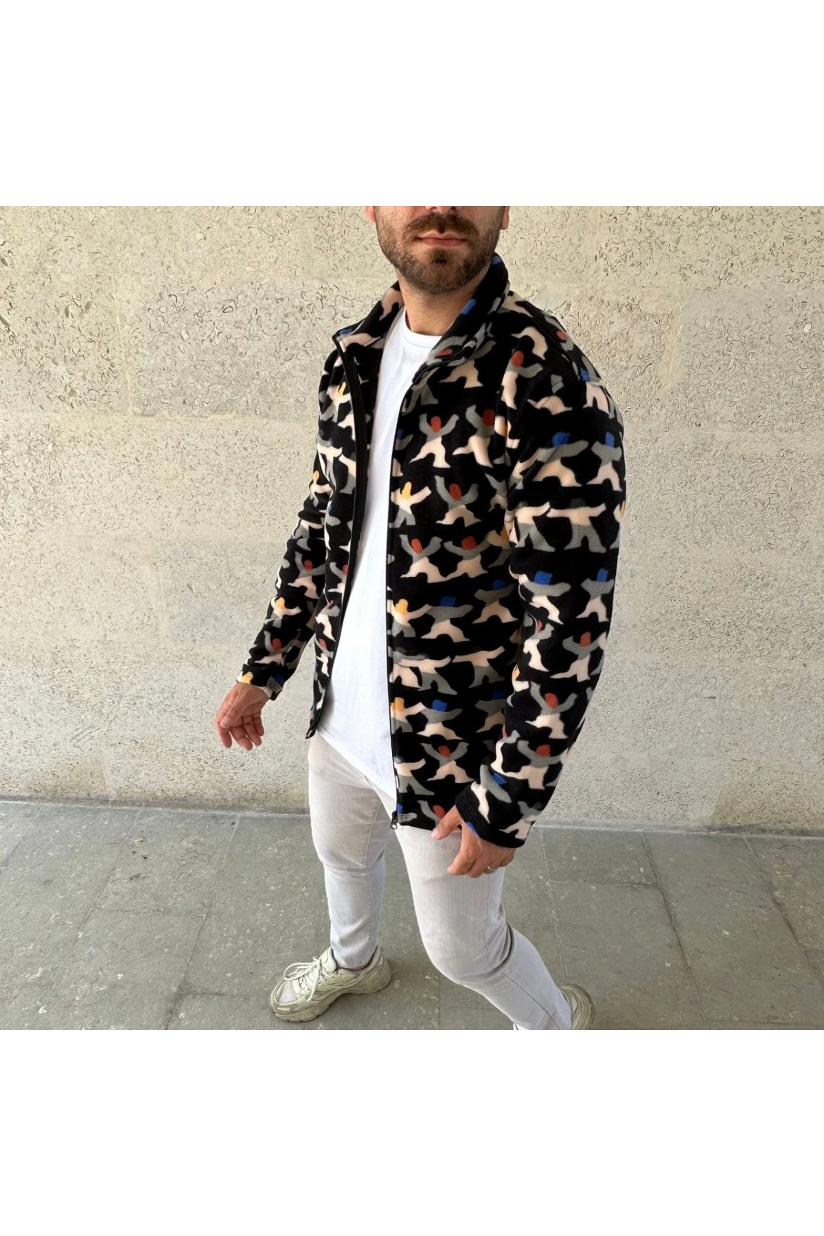 Erkek Tam Fermuarlı Desenli Polar Sweat – Siyah Multicolor Figür Desen Yakalı, Uzun Kollu, Oversize Rahat Kalıp- Siyah