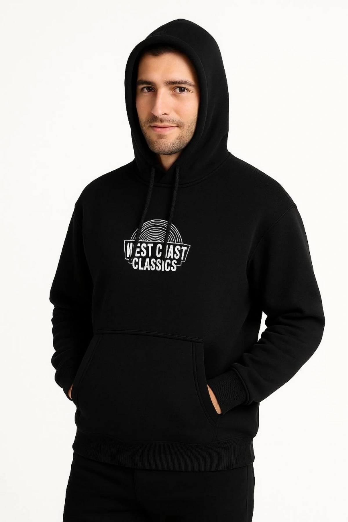 Erkek Kapşonlu Sweatshirt – Oversize Üç İplik Şardonlu Hoodie, “West Coast Classics” Ön & Arka Baskılı, Kanguru Cepli Kışlık Günlük Stil - Siyah