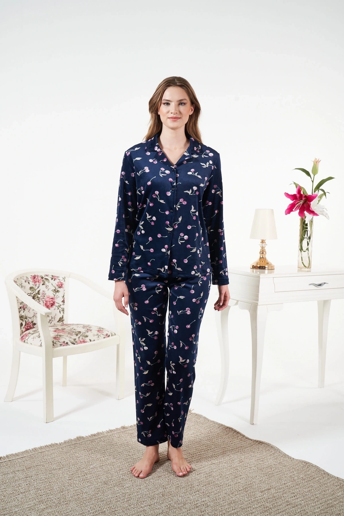 Estiva 25367 Gömlek Yaka Kadife Pijama Takımı