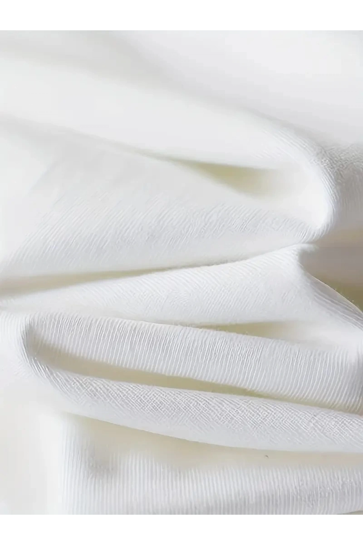 Geniş Kesim Pamuklu Tişört - GANDHI The Project Baskılı, Beyaz, Rahat Kesim, Kısa Kollu, Günlük Kıyafet, Her Gün Giyilebilecek Tişört- Beyaz