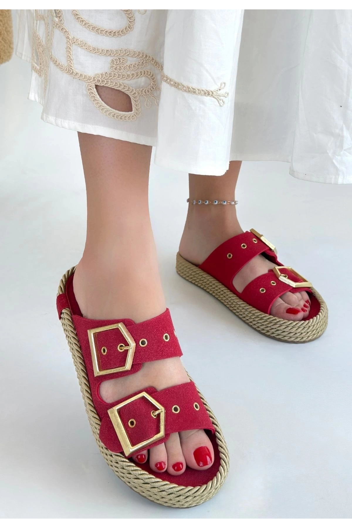 İces Kırmızı Nubuk Terlik