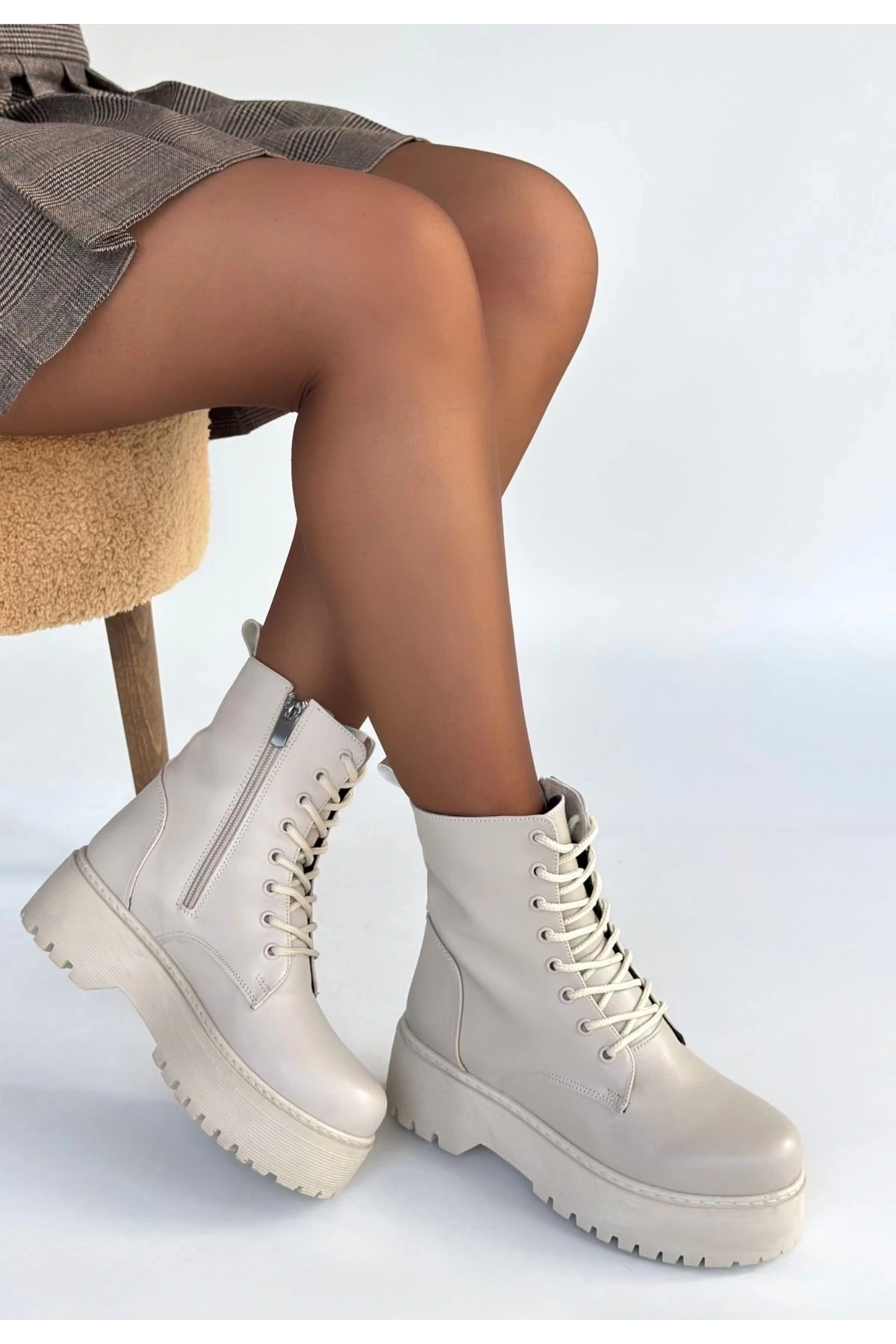 Jonni Bej Cilt Bağcıklı Bot