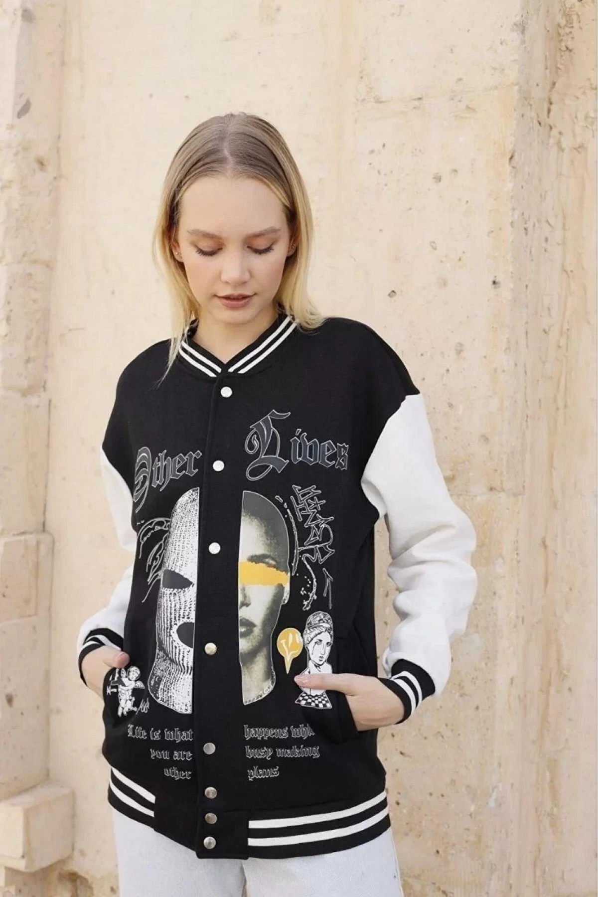 Kadın Oversize Kolej Tarzı Sweatshirt – 3 İplik İçi Pamuklu, Baskılı, Rahat Günlük Ceket - Siyah