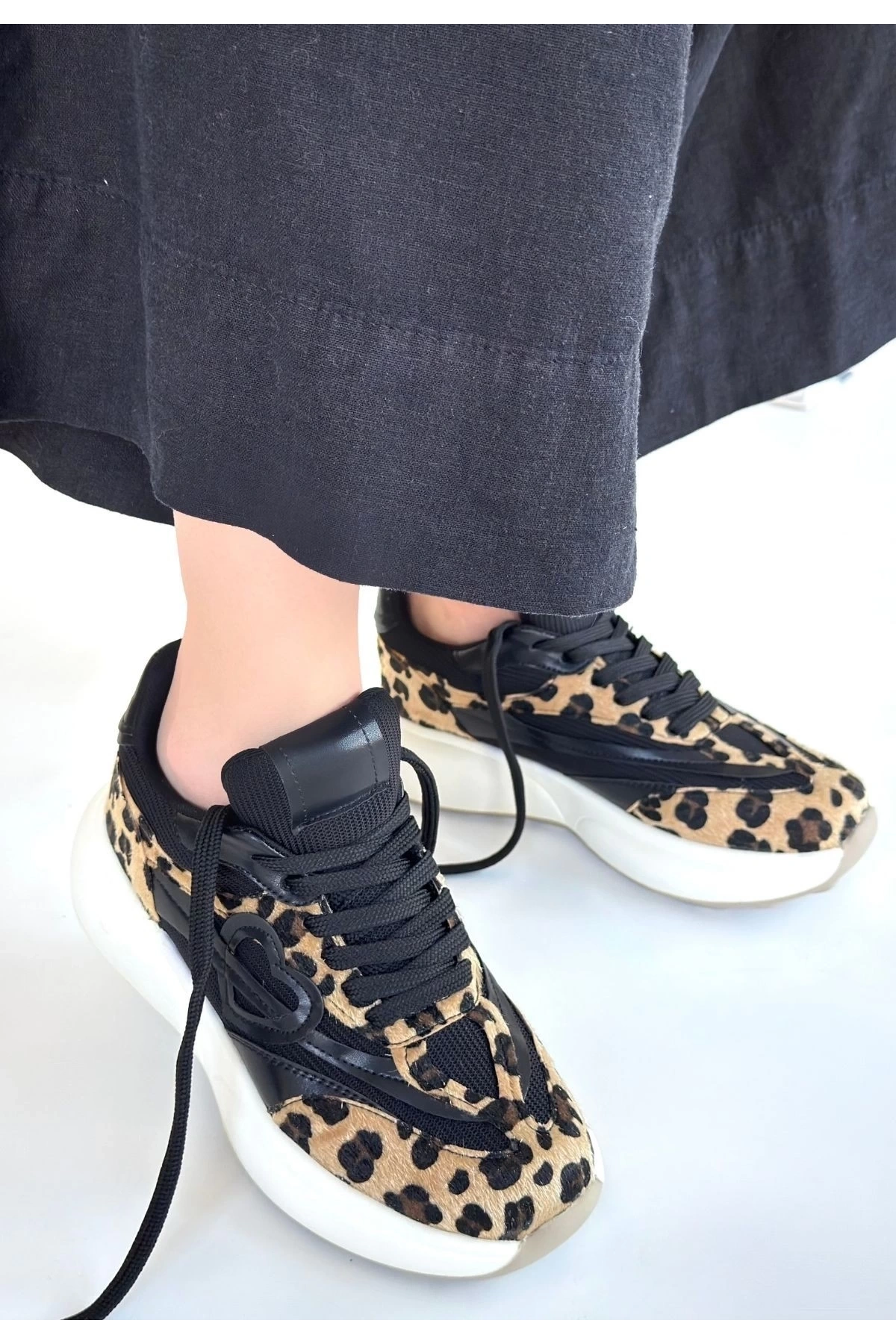 Kendy Leopar Nubuk Spor Ayakkabı