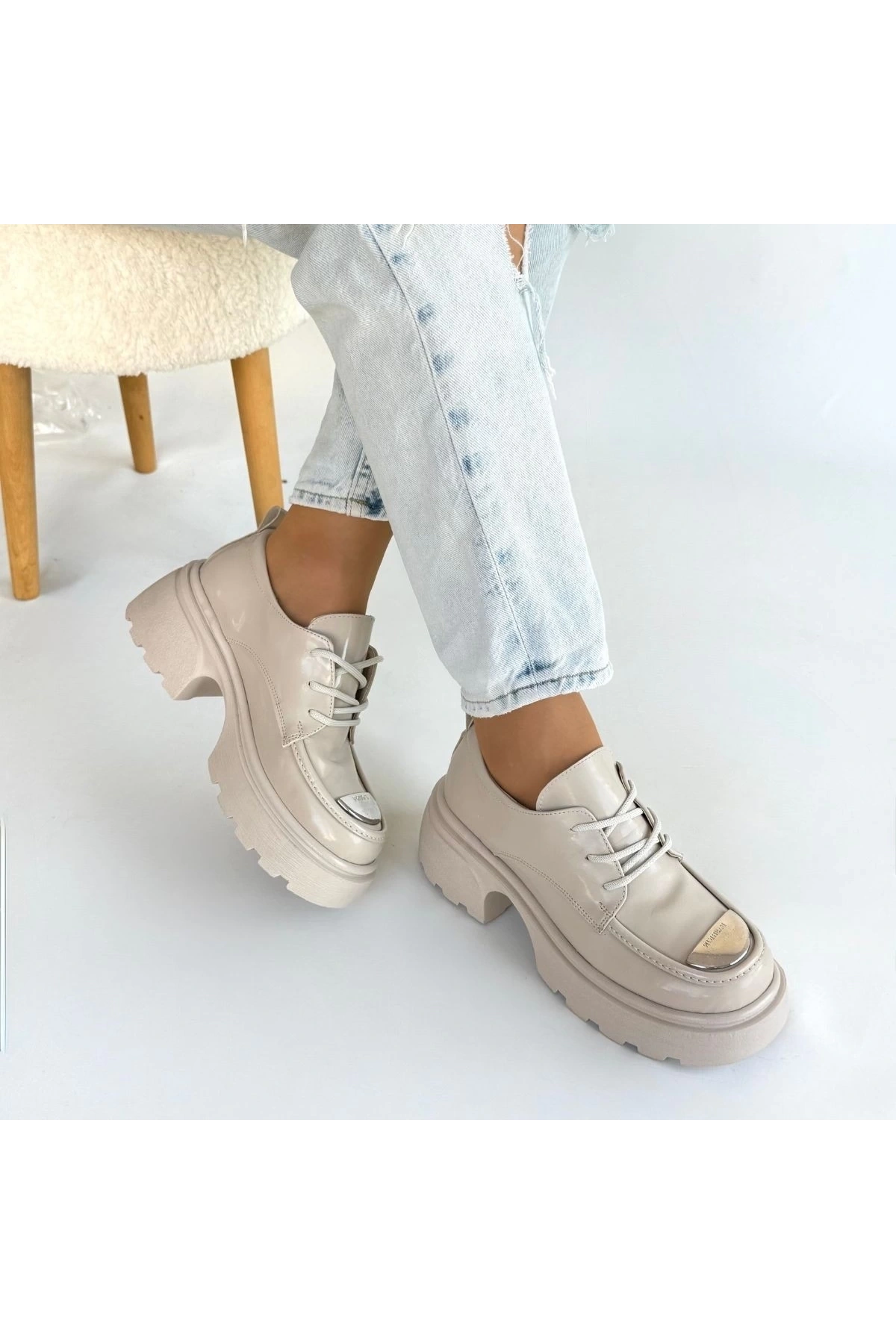 Kiya Bej Rugan Dolgu Topuk Oxford Ayakkabı