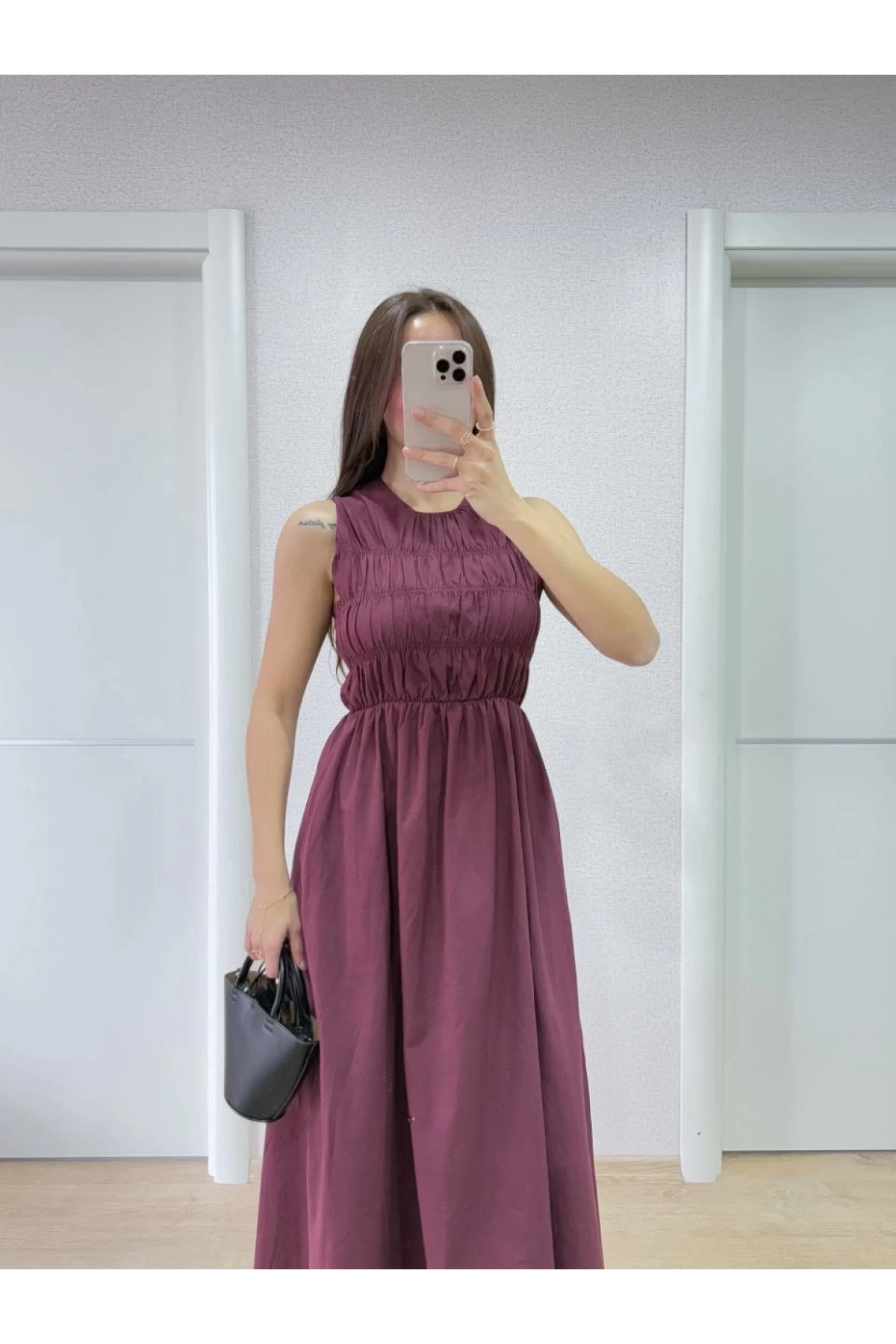 Kolsuz Göğüs Lastıklı %100 Poplin Uzun Elbise - Bordo