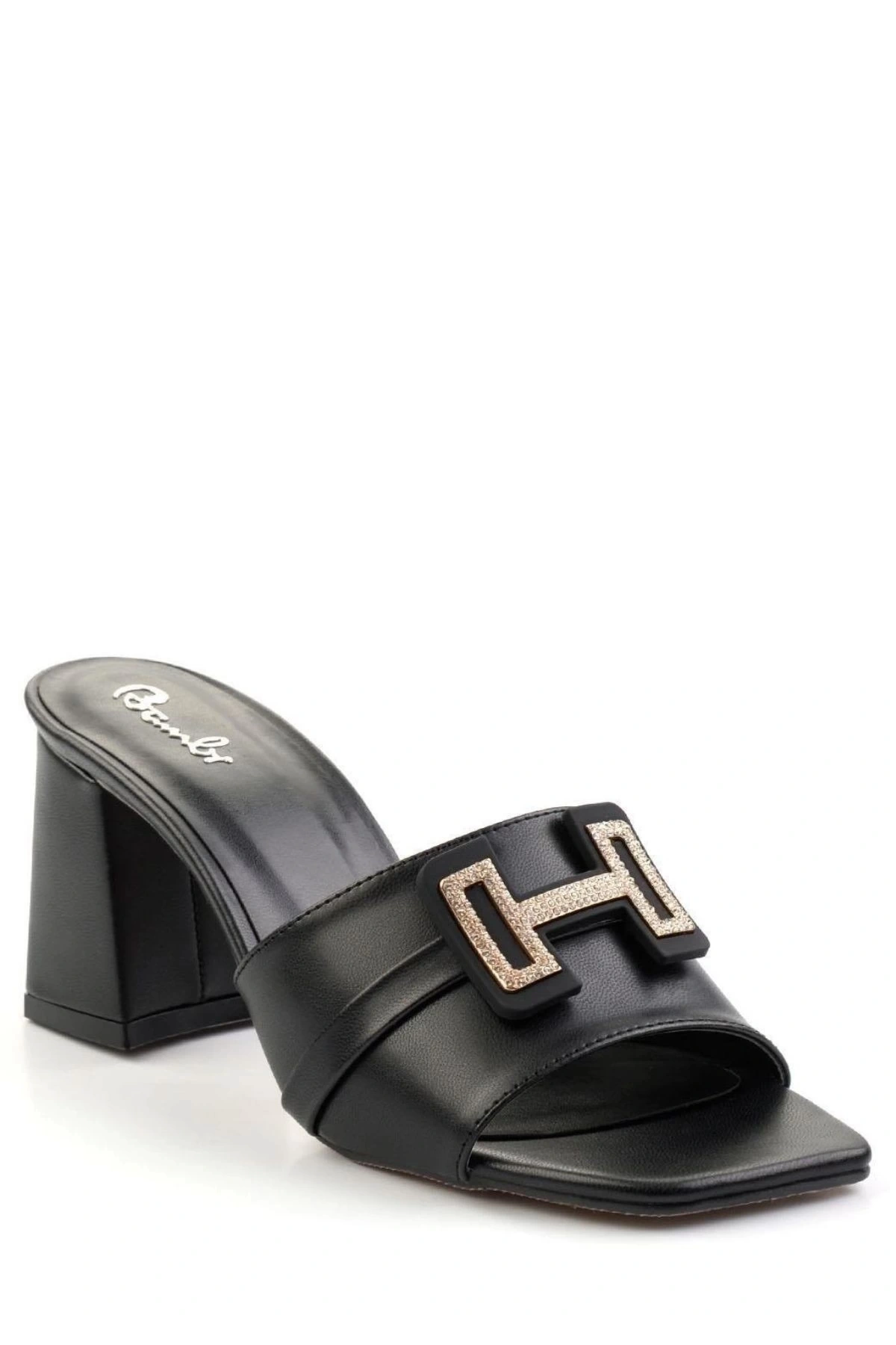 Leyya Siyah Cilt Topuklu Ayakkabı