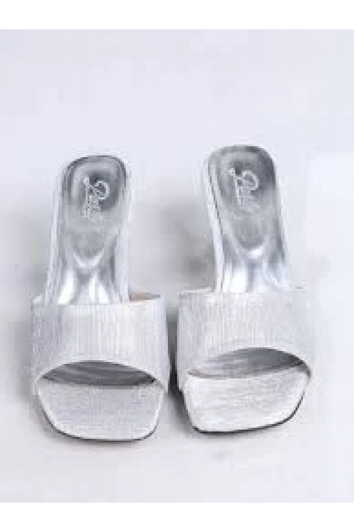 Luart Gümüş Simli Topuklu Terlik