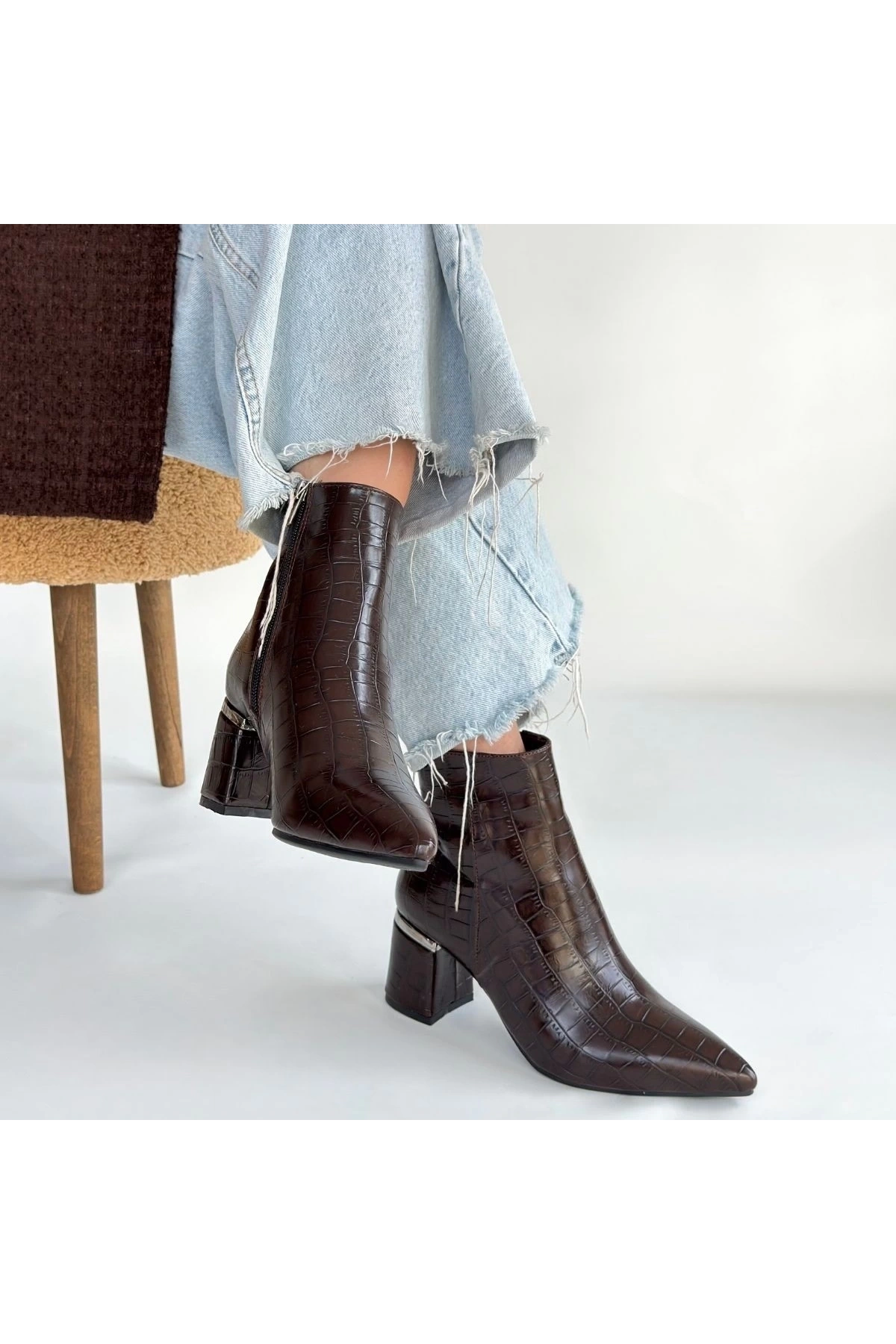 Meça Kahverengi Cilt Topuklu Bot