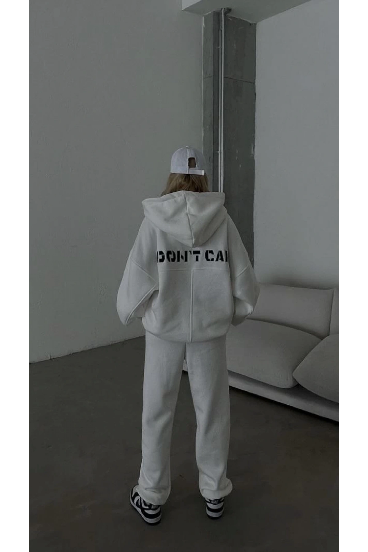 Nakış İşlemeli Üç İplik Sweat Takım- Beyaz