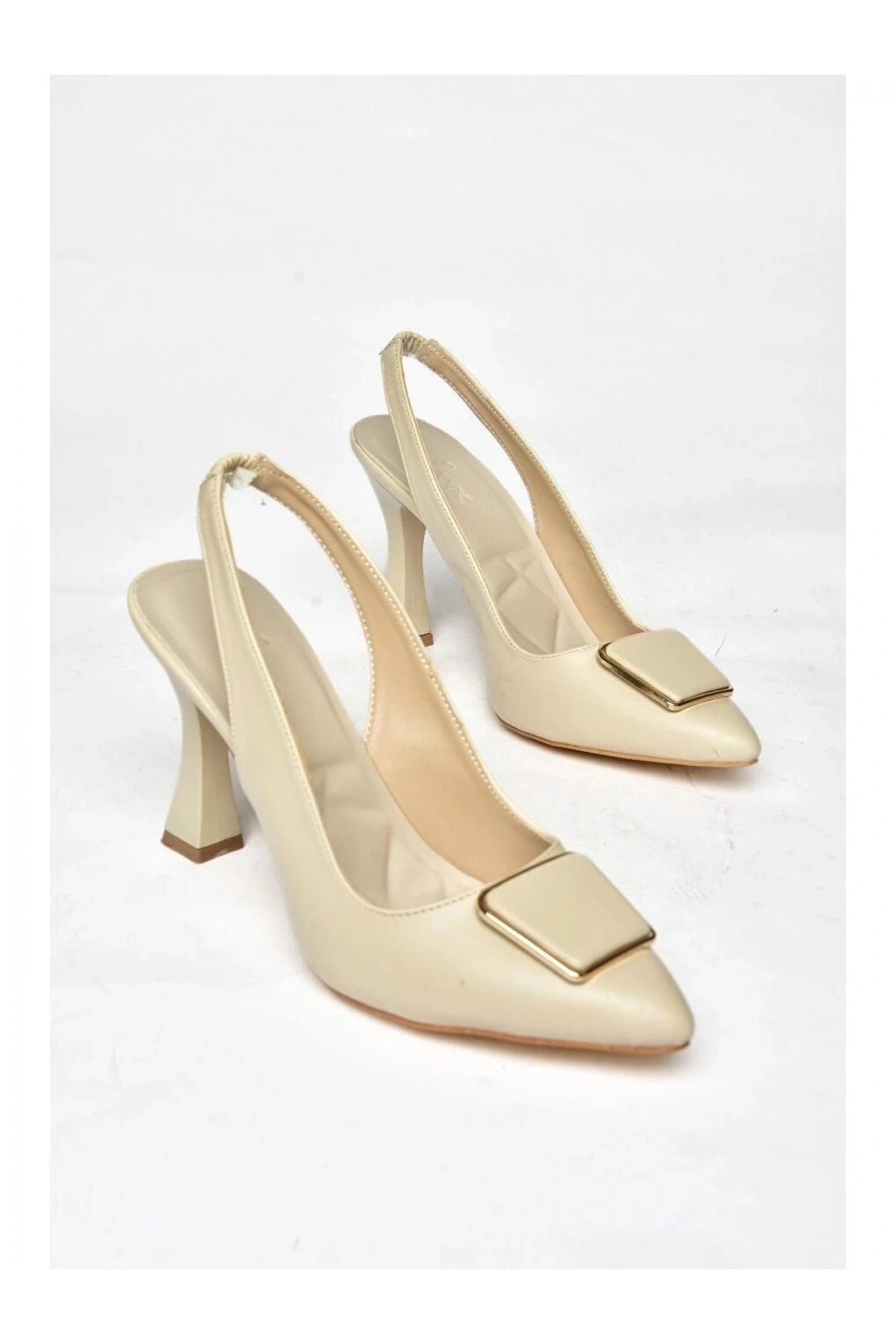 Pıert Bej Cilt Topuklu Ayakkabı