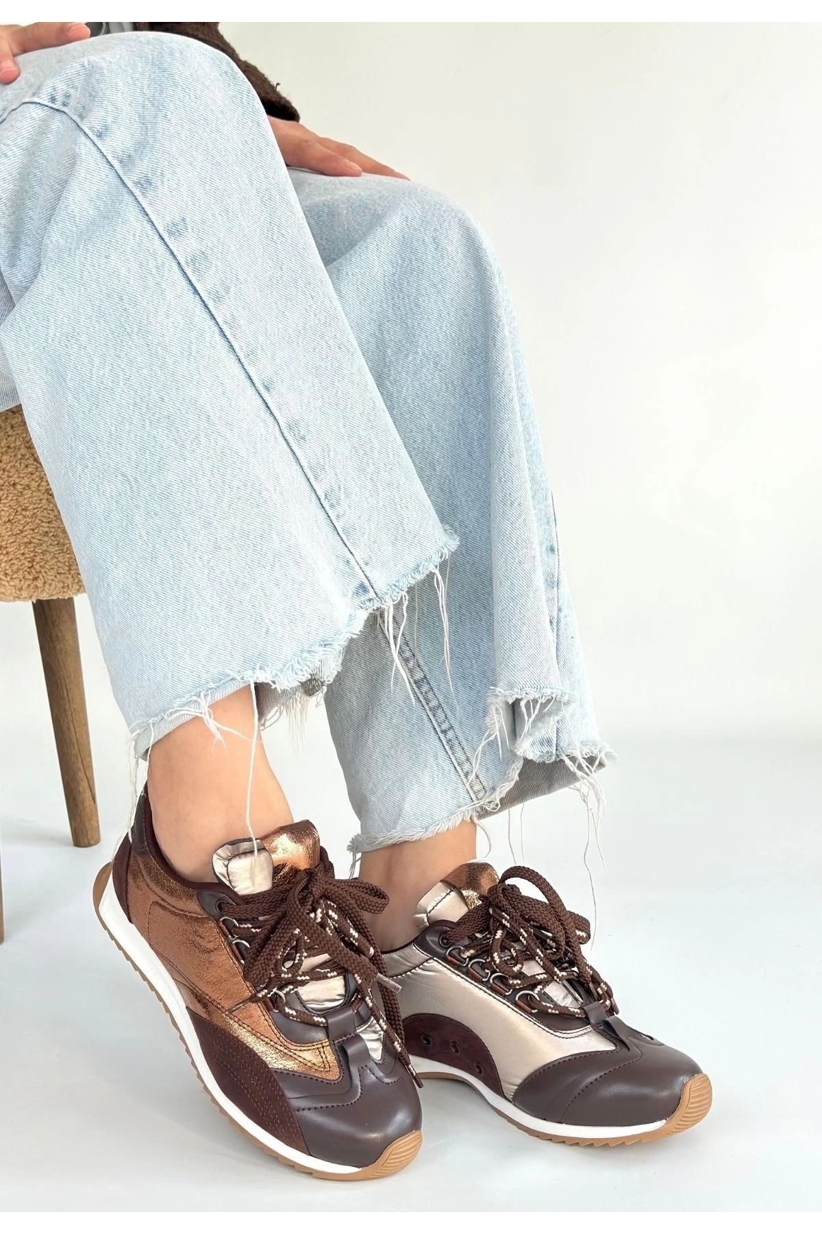 Ranu Kahverengi Cilt Paraşüt Detaylı Bağcıklı Spor Ayakkabı