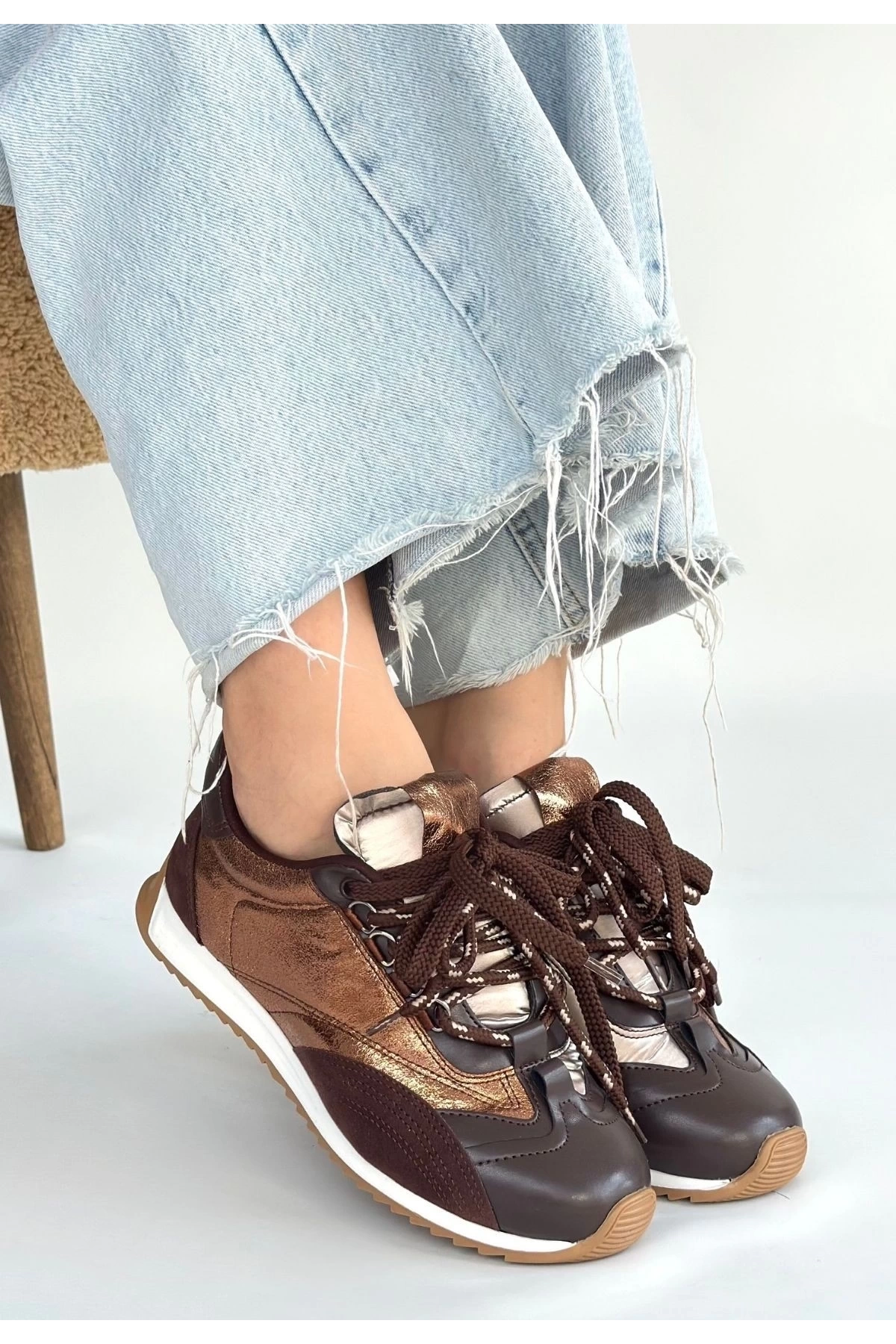 Ranu Kahverengi Cilt Paraşüt Detaylı Bağcıklı Spor Ayakkabı
