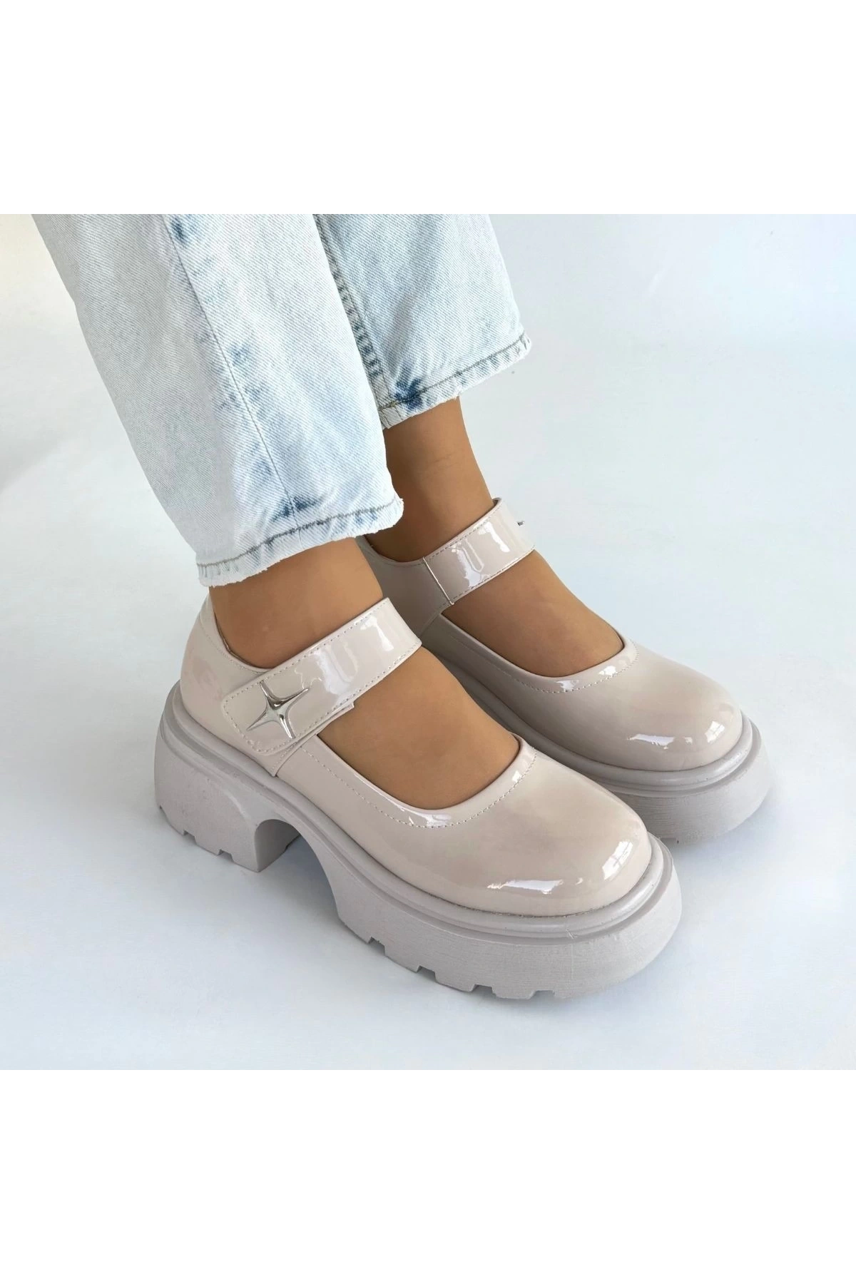 Siyat Bej Rugan Dolgu Topuk Oxford Ayakkabı