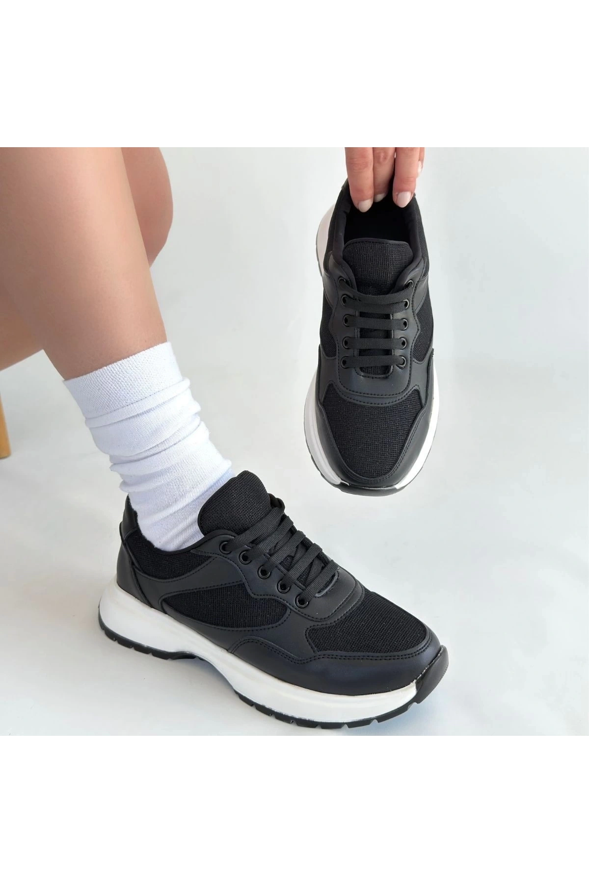 Slar Siyah Cilt Bağcıklı Spor Ayakkabı