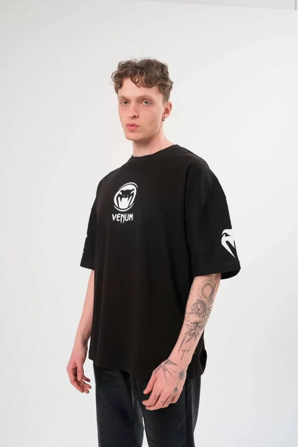 Unisex Bisiklet Yaka Baskılı Oversize T-Shirt - Siyah