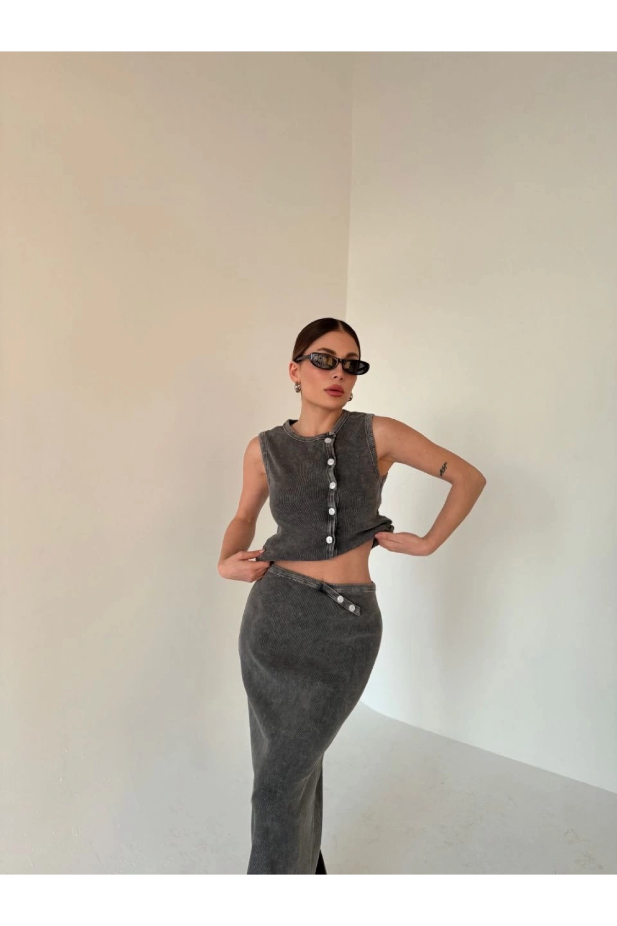 Uzun Etekli Önü Düğmeli Badi İkili Takım- Antrasit