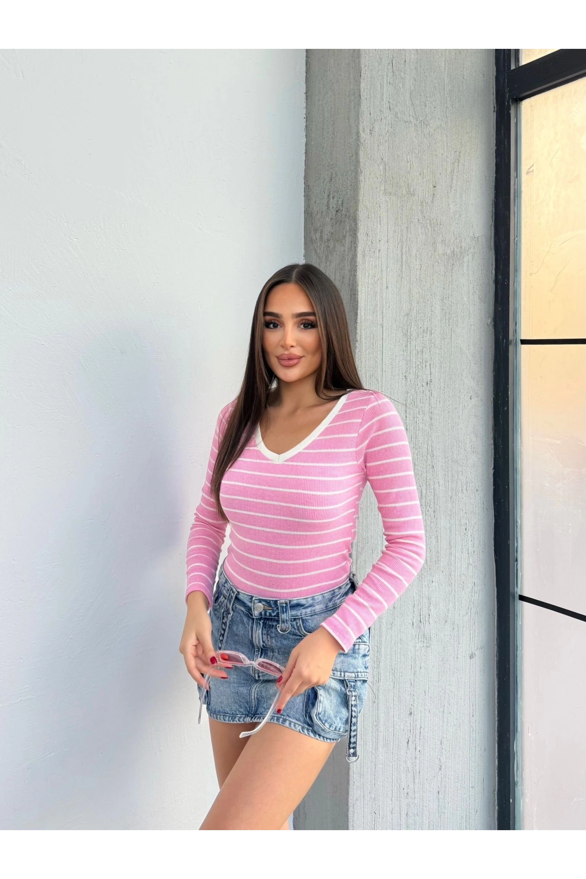 V yaka çizgili bluz pembe A3699