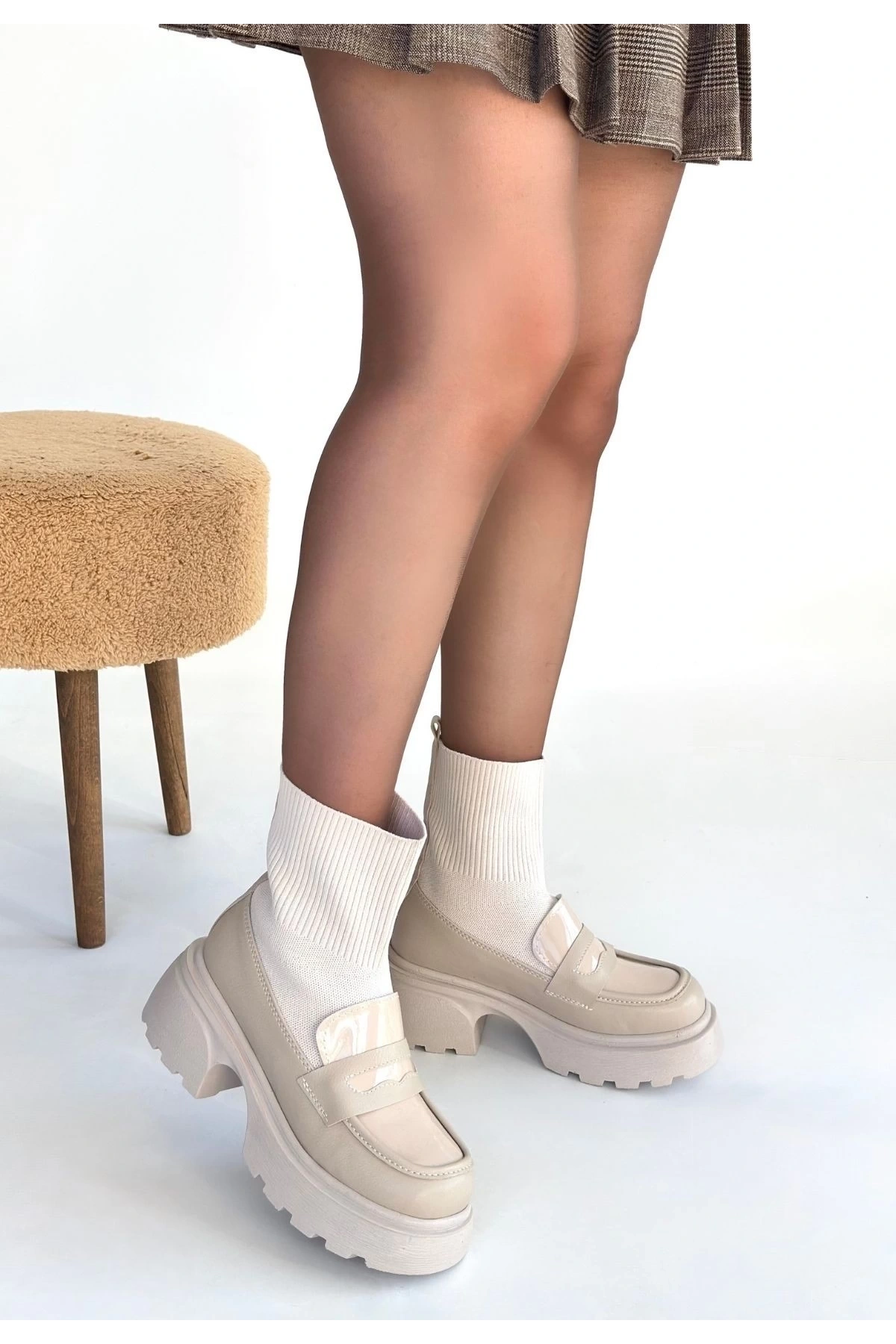 Wanye Bej Cilt Cilt Streçli Bot