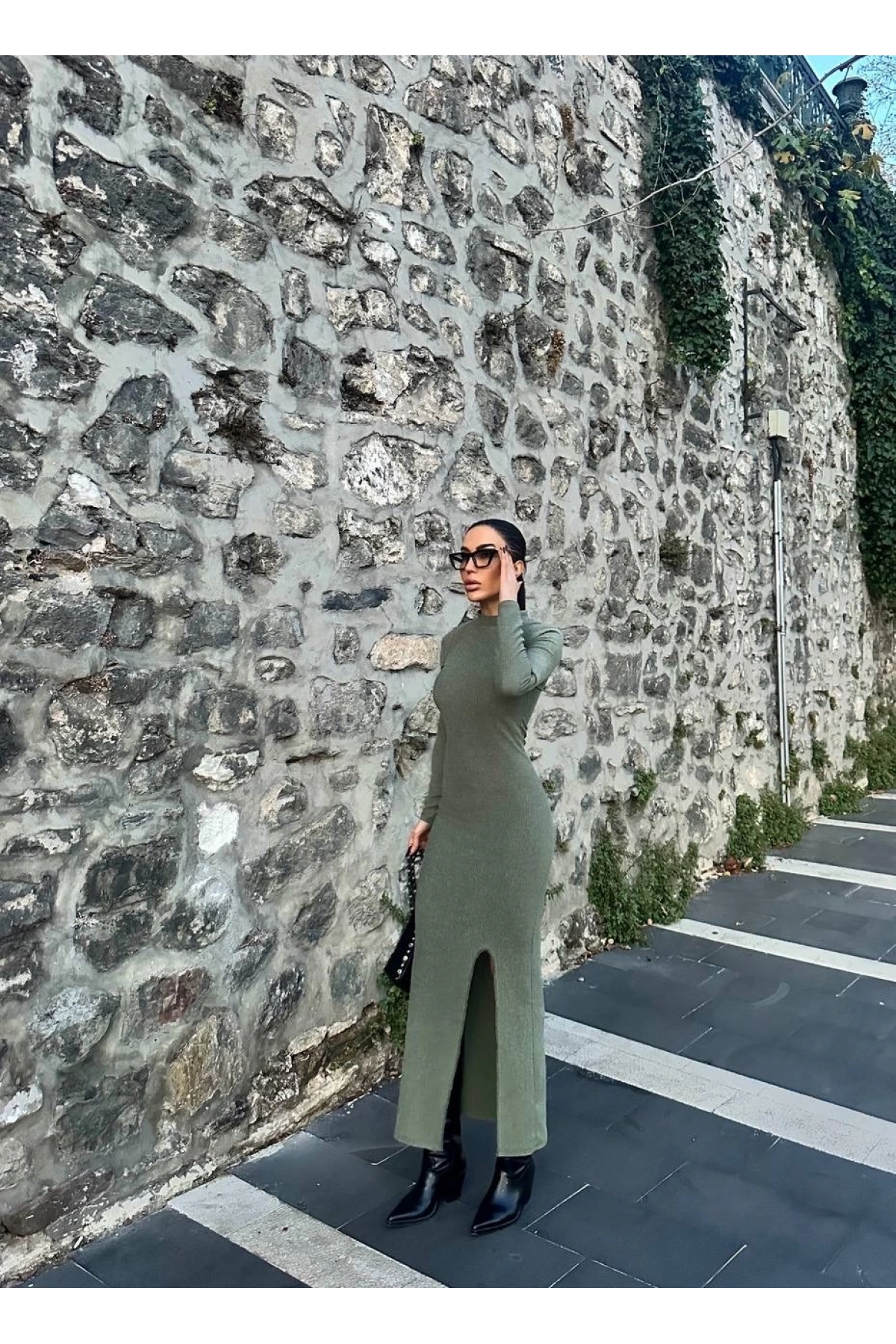 Yırtmaçlı kalın bürümcük uzun elbise Yeşil