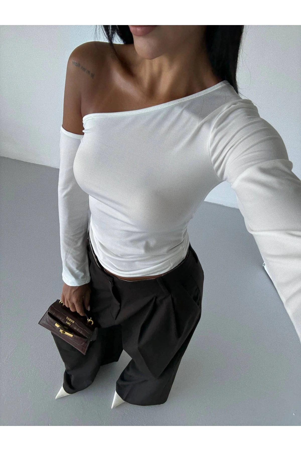 Omuz detaylı kollu bluz beyaz f2336