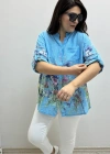 Çiçek Desenli Mavi İthal Gömlek