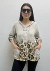 Leopar Desenli Bej Rengi Fermuarlı İthal Gömlek