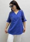 Omuz File Detaylı V Yakalı Mavi Pamuklu Bluz