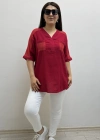 Omuz File Detaylı V Yaka Kırmızı Pamuklu Bluz