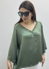 V Yaka Düğme Detaylı Haki Yeşil Saten İthal Bluz