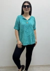 Kabartma Desenli Turkuaz Rengi Müslin Bluz