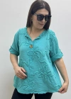 Kabartma Desenli Turkuaz Rengi Müslin Bluz