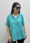 Kabartma Desenli Turkuaz Rengi Müslin Bluz