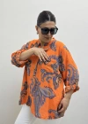 Yaprak Desenli Hakim Yaka Turuncu İthal Gömlek