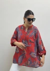 Yaprak Desenli Hakim Yaka Kırmızı İthal Gömlek