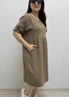Dirsek Kol Yuvarlak Yaka Cepli Kahverengi Müslin Elbise