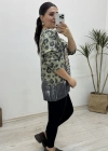 Kaplan Baskılı Leopar Desenli İthal Yeşil Bluz