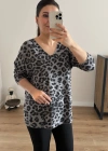 Leopar Desenli Gri Renk İthal Bluz