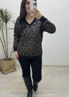 Leopar Desenli V Yaka Siyah Yumoş Kazak