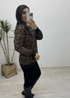 Leopar Desenli V Yaka Kahverengi Yumoş Kazak