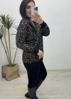 Leopar Desenli V Yaka Siyah Yumoş Kazak
