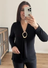 Şal Yaka Broşlu Siyah Bluz