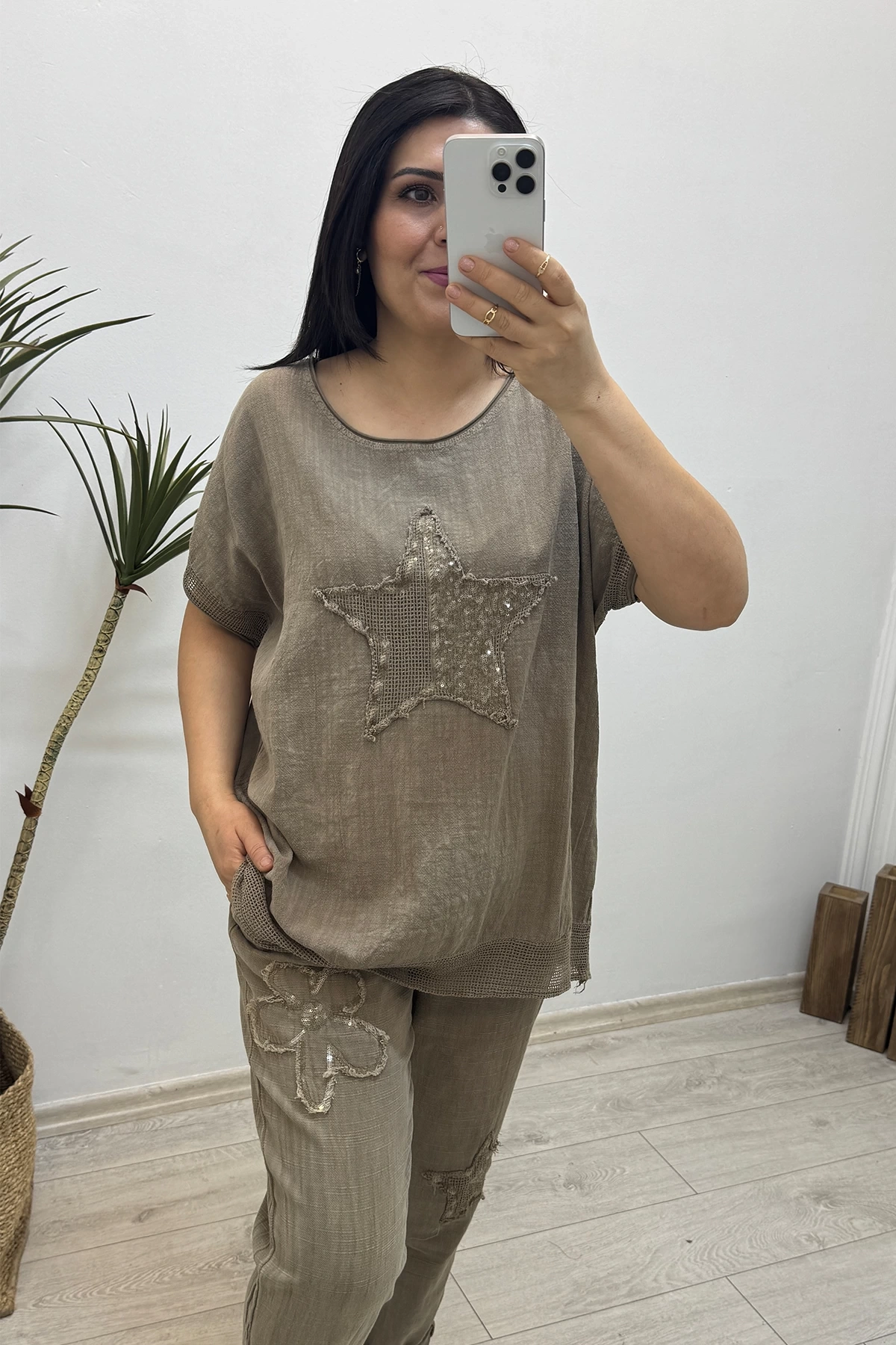 Yıldız Detaylı Kahverengi Keten Takım