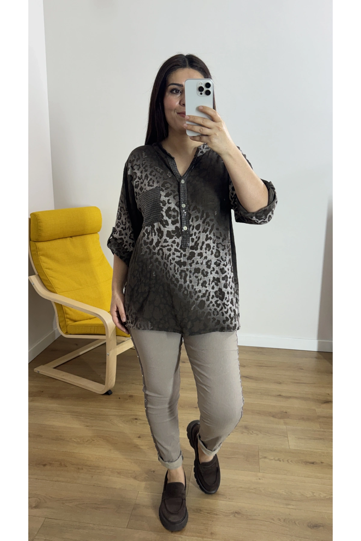 Leopar Desenli Haki Yaka Kahverengi İthal Bluz