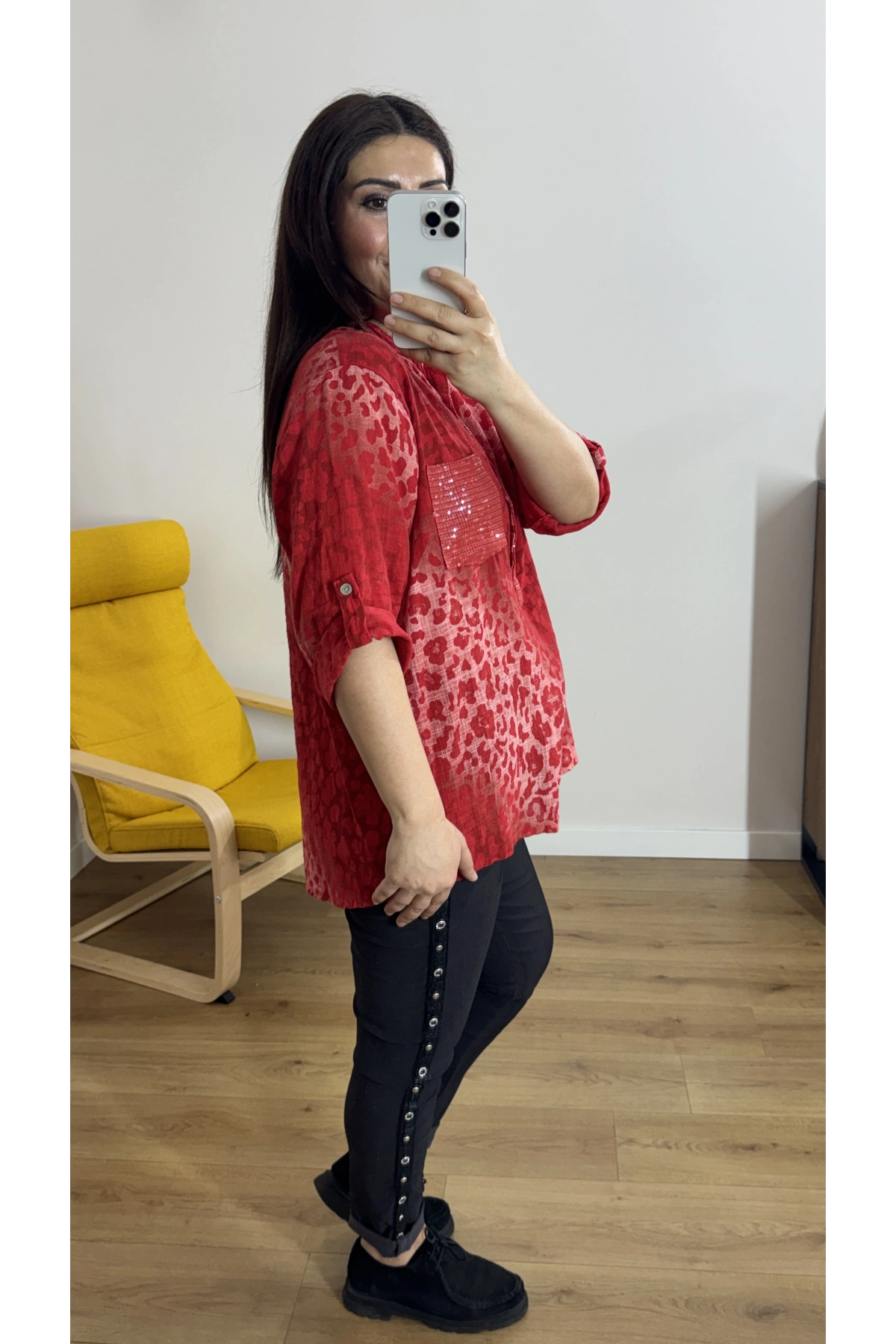 Leopar Desenli Hakim Yaka Kırmızı İthal Bluz