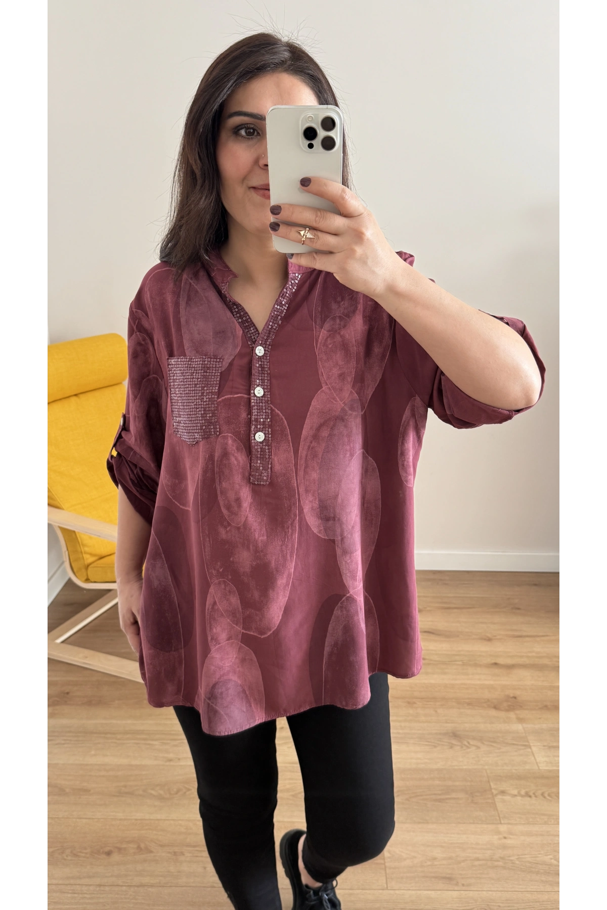 Hakim Yaka Pul Payet Desenli Bordo İthal Gömlek